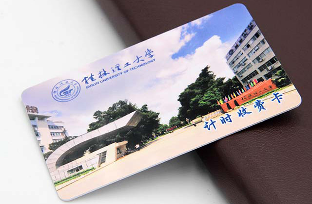 非接觸式智能卡如何工作？